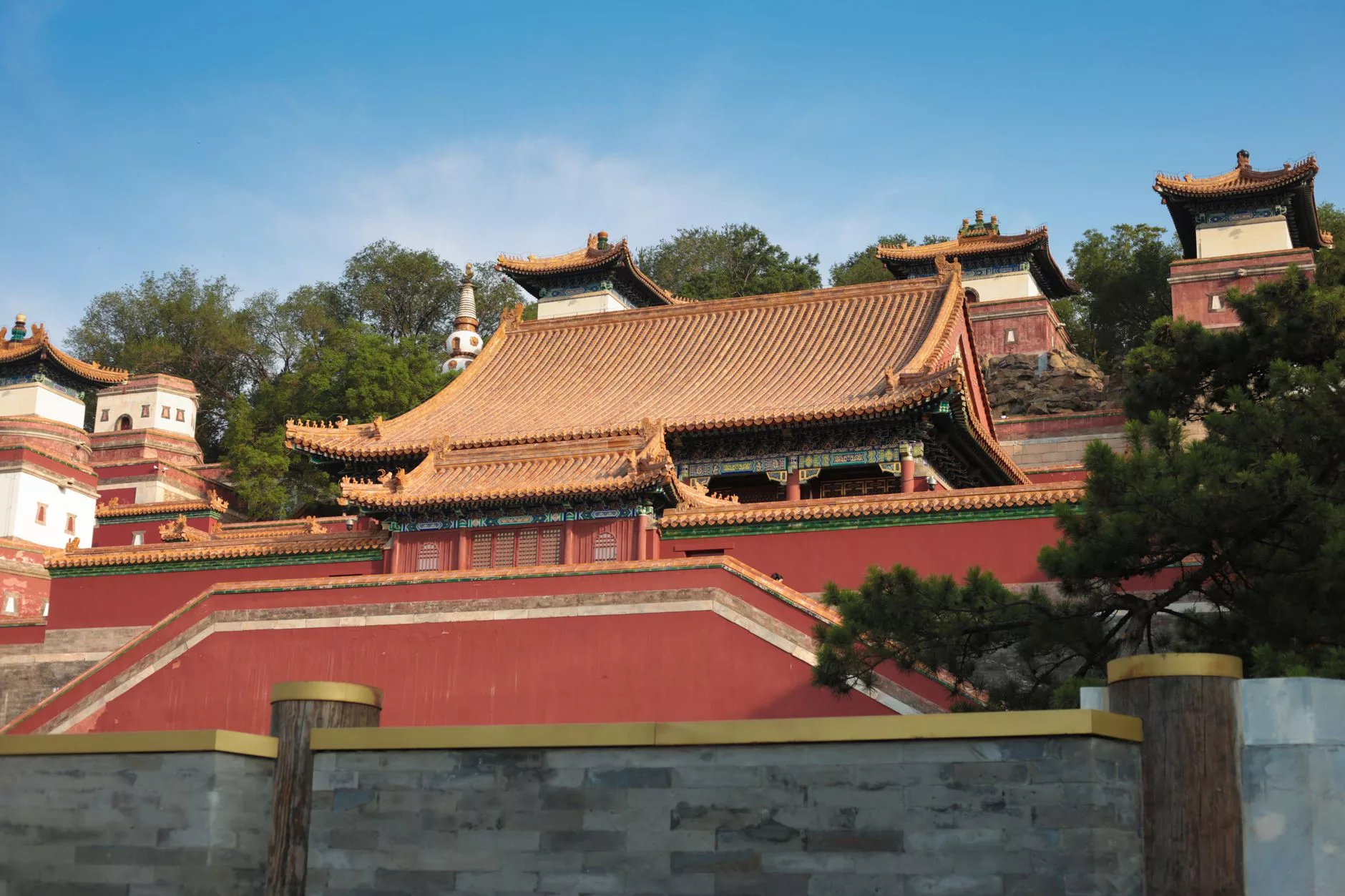 Pekin Lama Tapinagi Yonghe Sarayi
