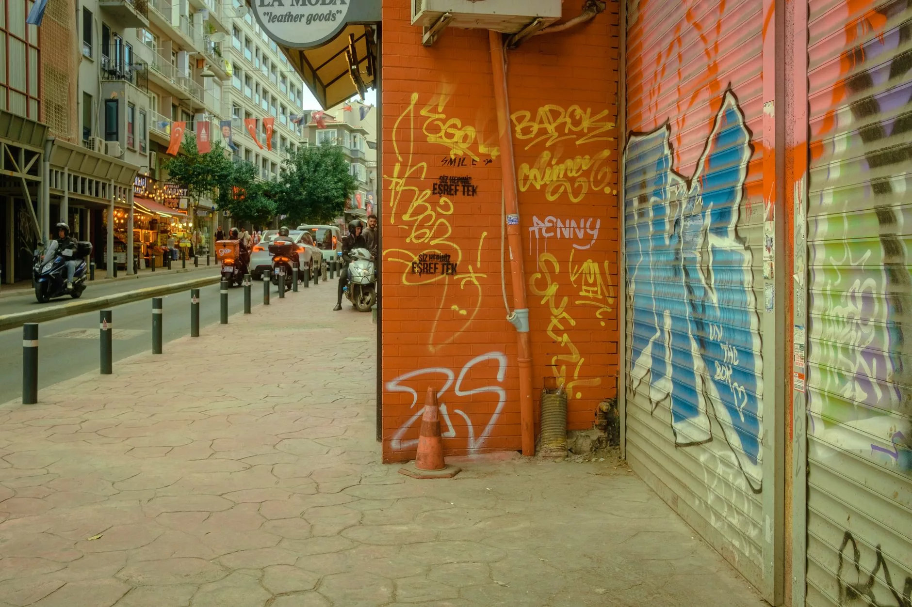 Barselona Born mahallesi butik sokak