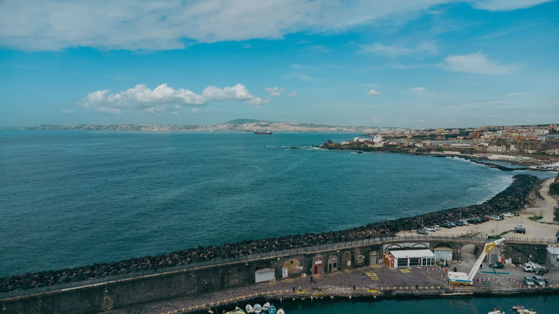Napoli Parco Virgiliano deniz manzarası