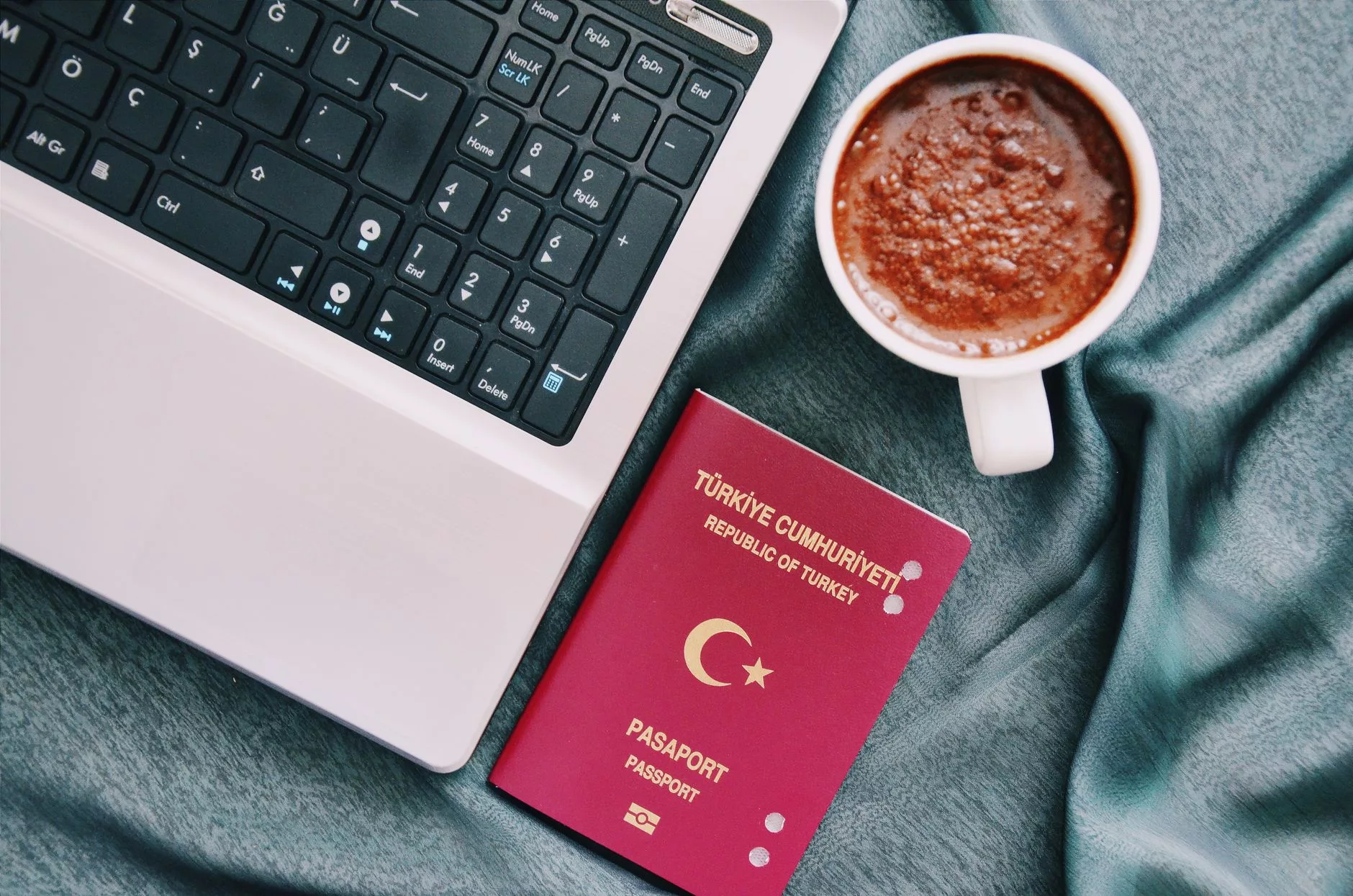 düzenli birikim grafiği ve pasaport işlemleri için ayrılmış kumbaralar