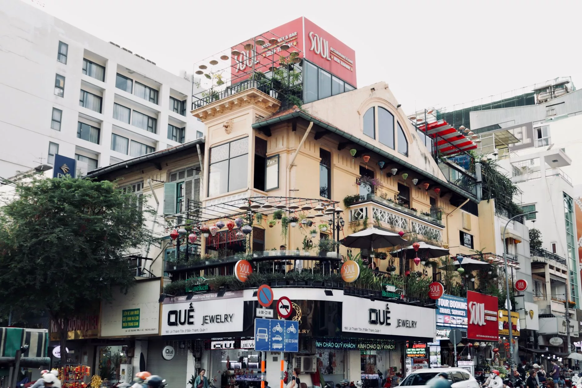 Ho Chi Minh + Cafe Vy dış cephe