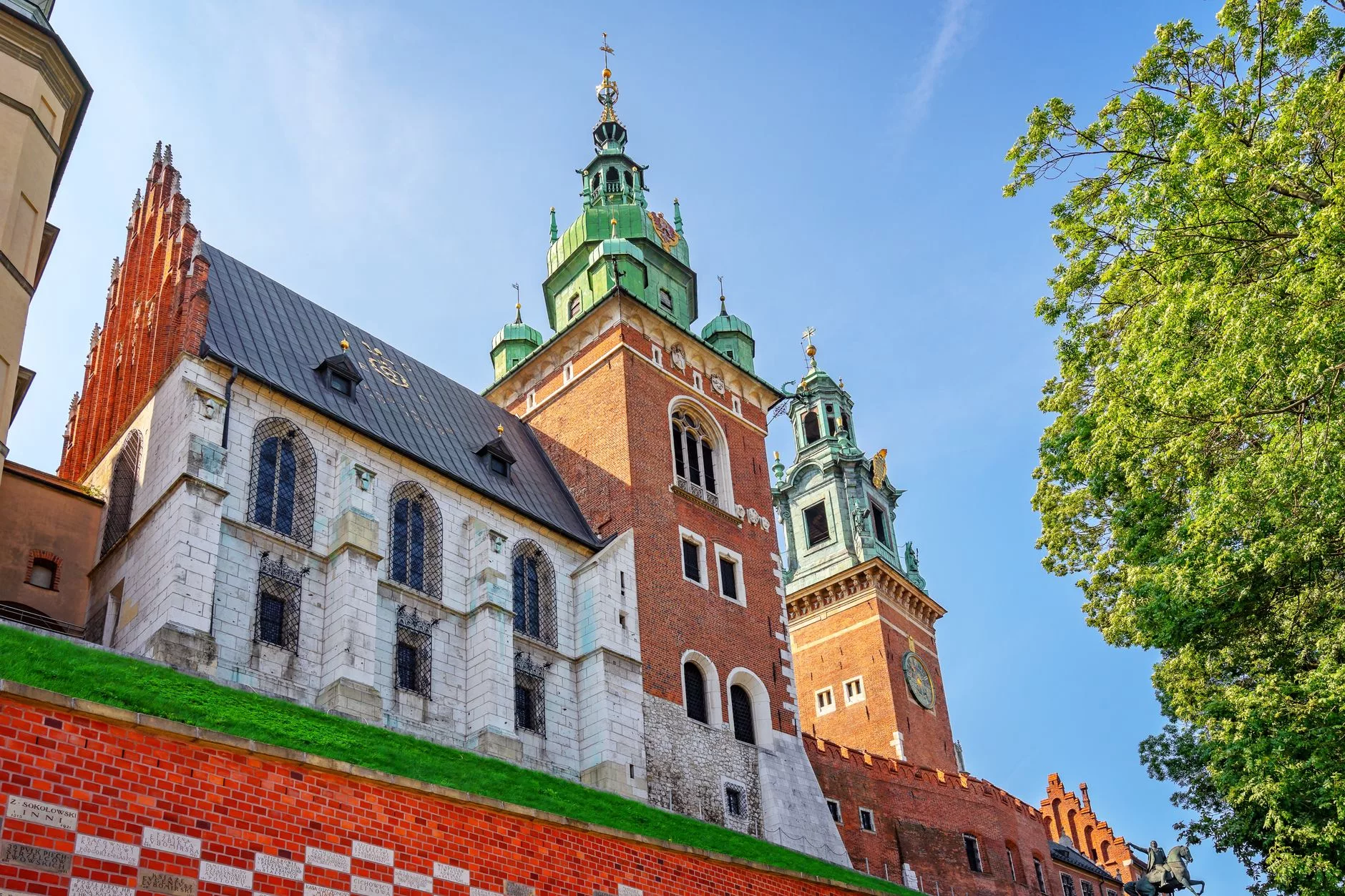 Krakow + Wawel Kalesi manzarası