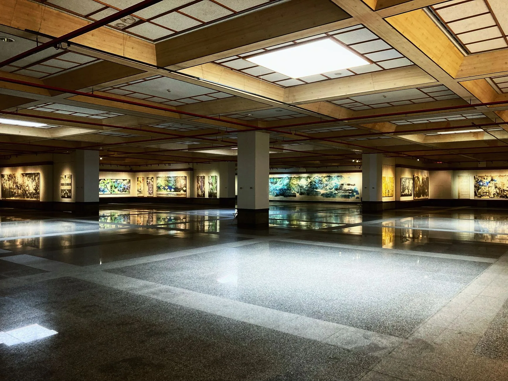 Tiran + Ulusal Sanat Galerisi