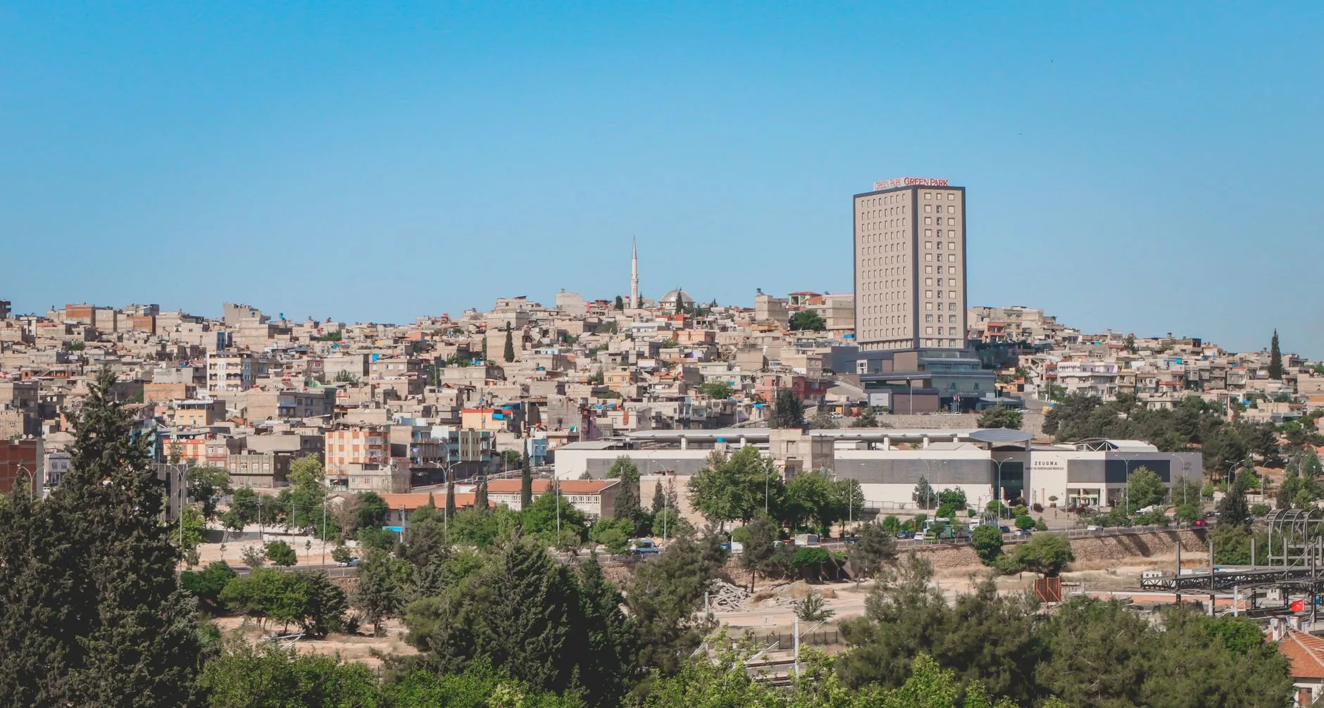 Tiran Seyahat İpuçları (2026): Bilmeniz Gereken 10 Şey