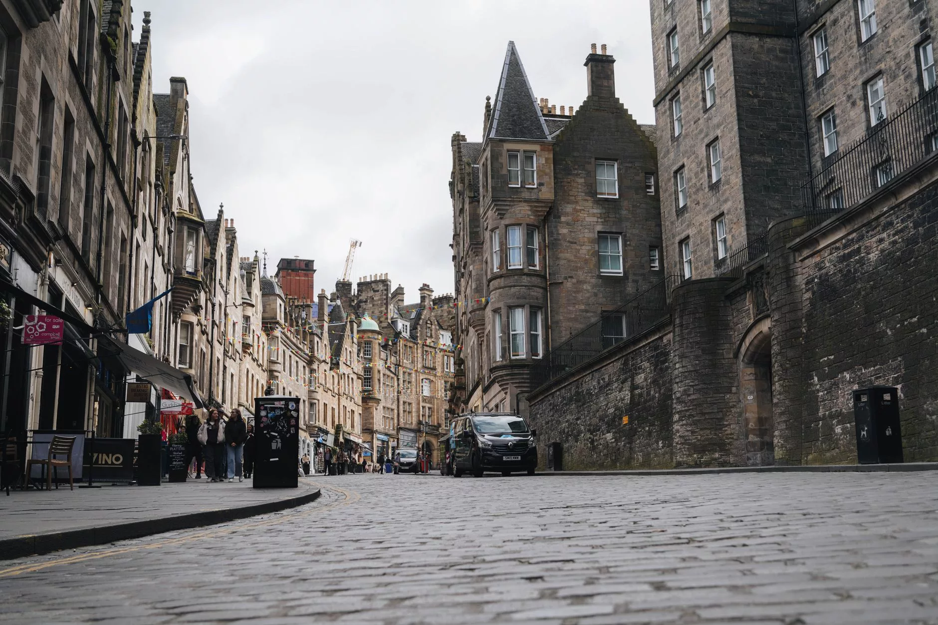 Royal Mile Üzerindeki Tarihi Taş Binalar