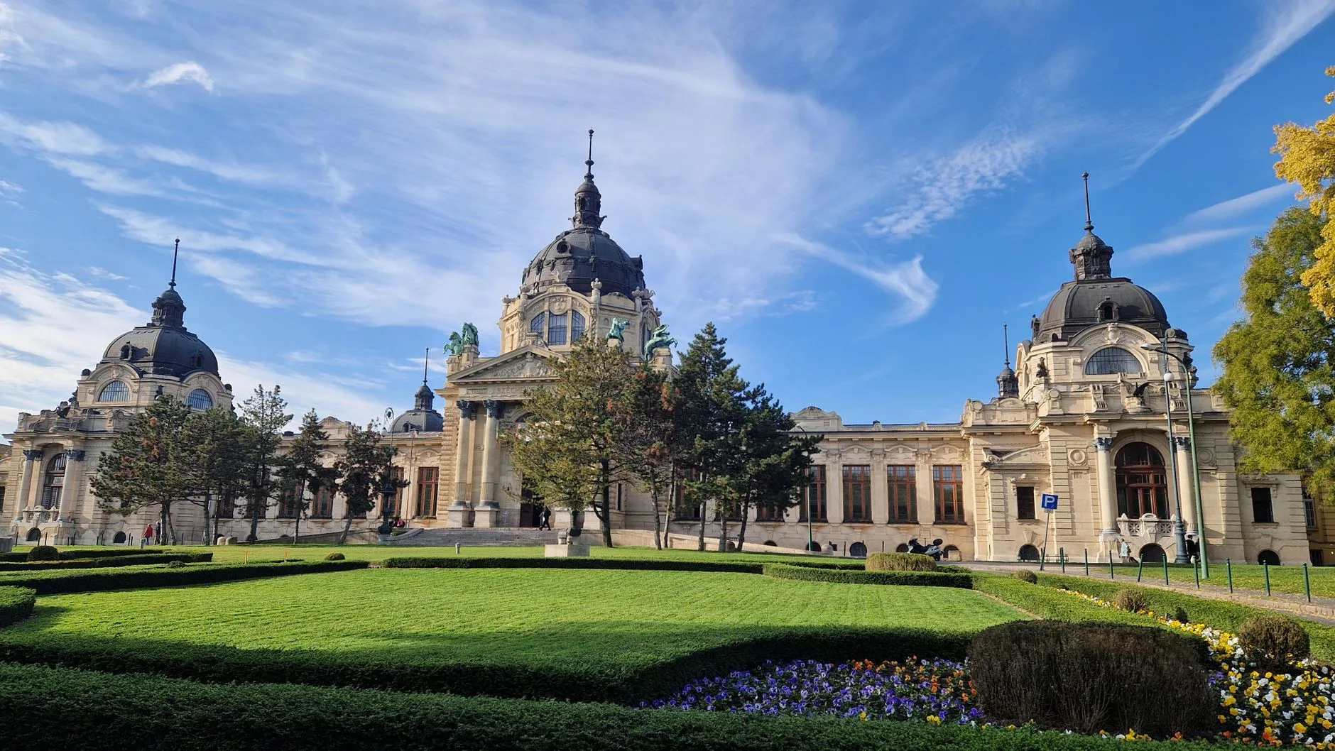 Budapeşte + Széchenyi Termal Bath dış cephesi
