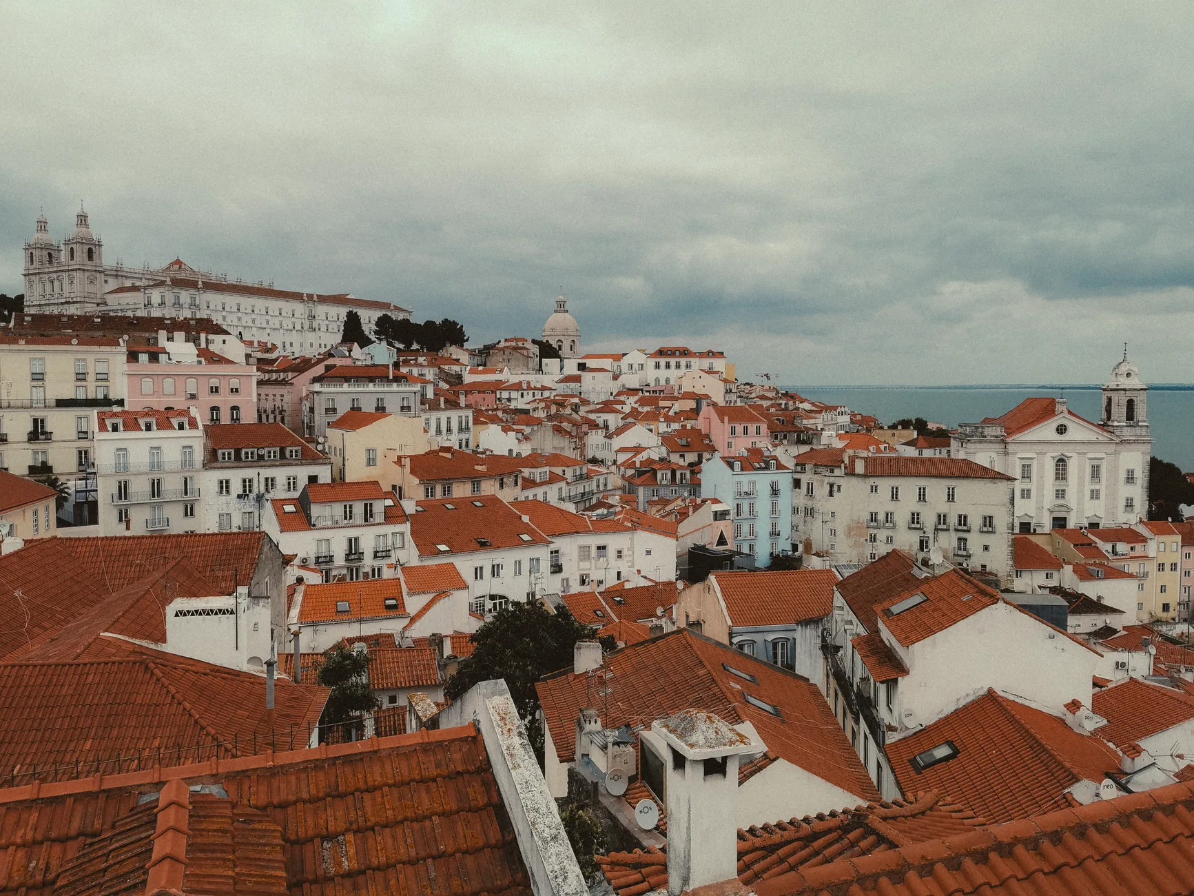 Lizbon Miradouro da Graça