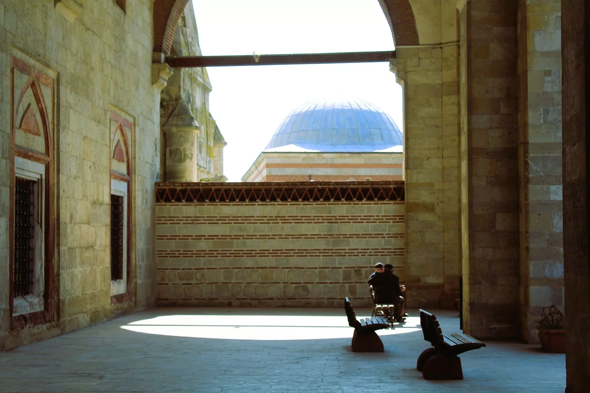 Kahire El-Azher Camii avlusu