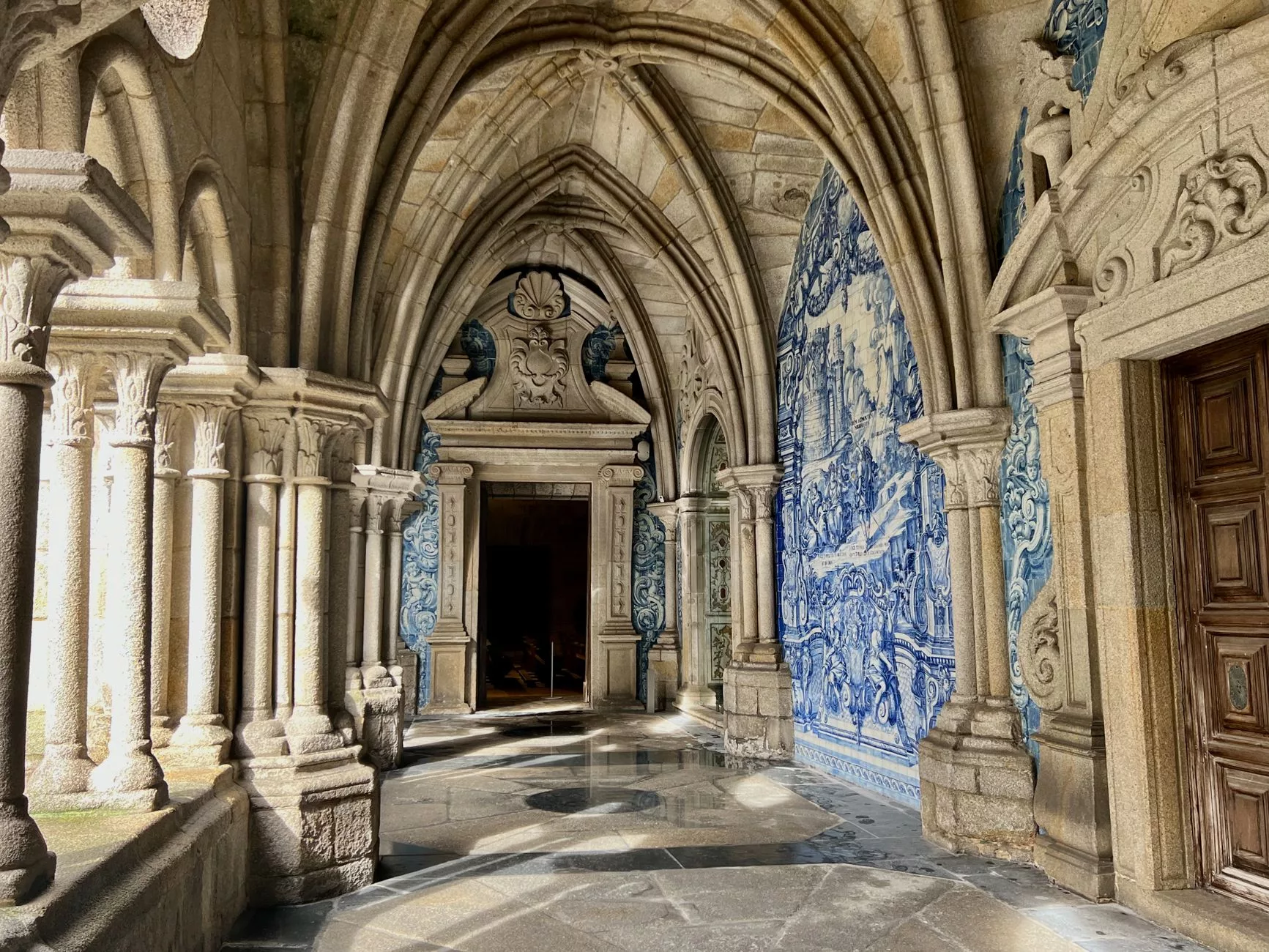 Lizbon Museu Nacional do Azulejo ana bahçesi