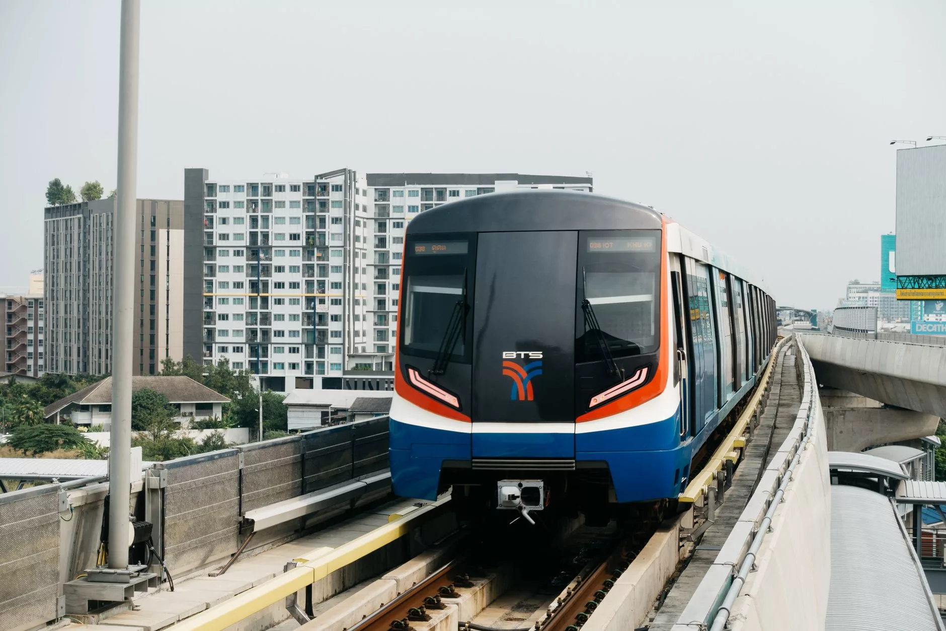 Bangkok şehir içi BTS Skytrain hattı