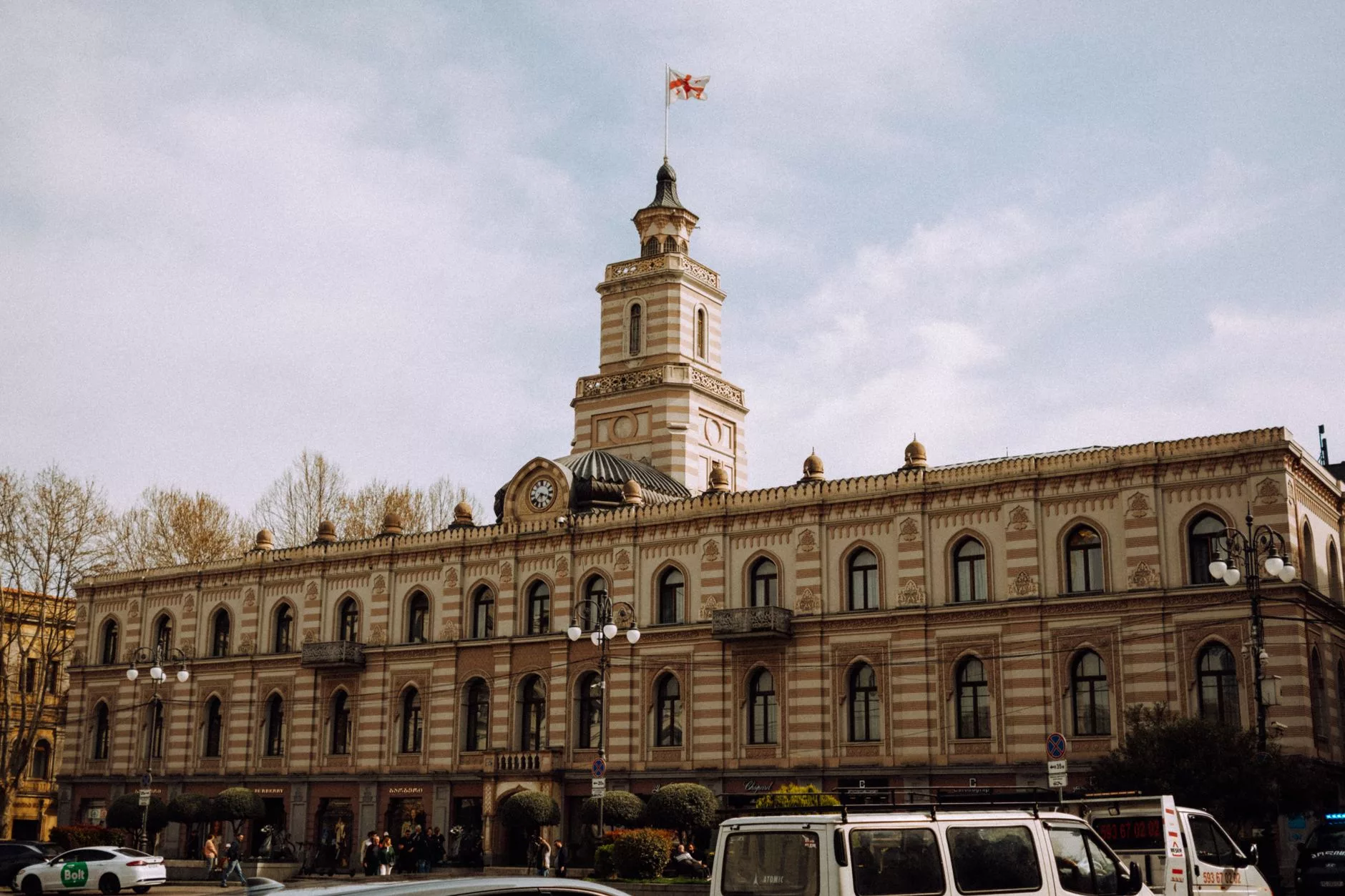 Fabrika Tbilisi Avlusu