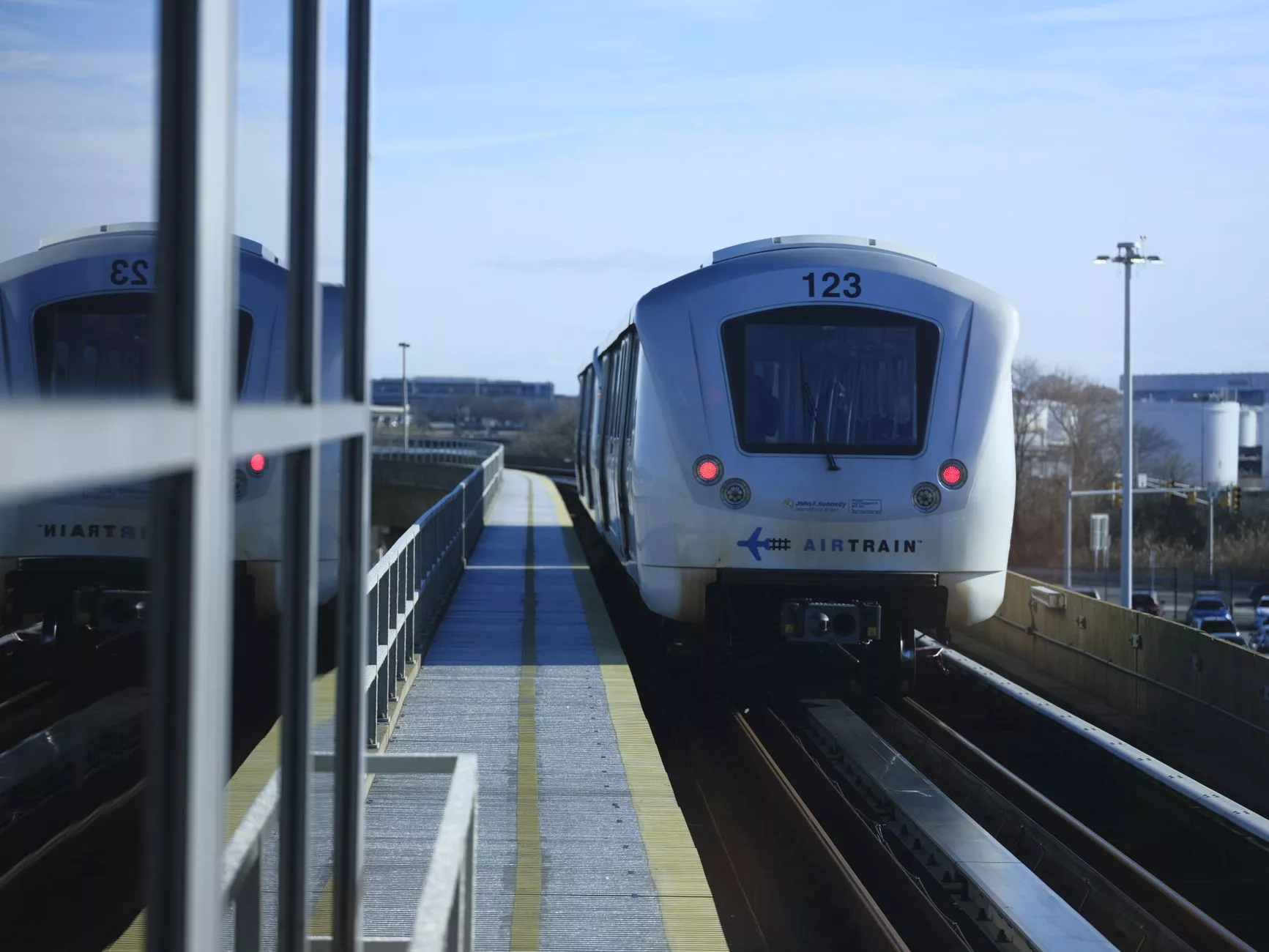 AirTrain JFK raylı sistem hattı