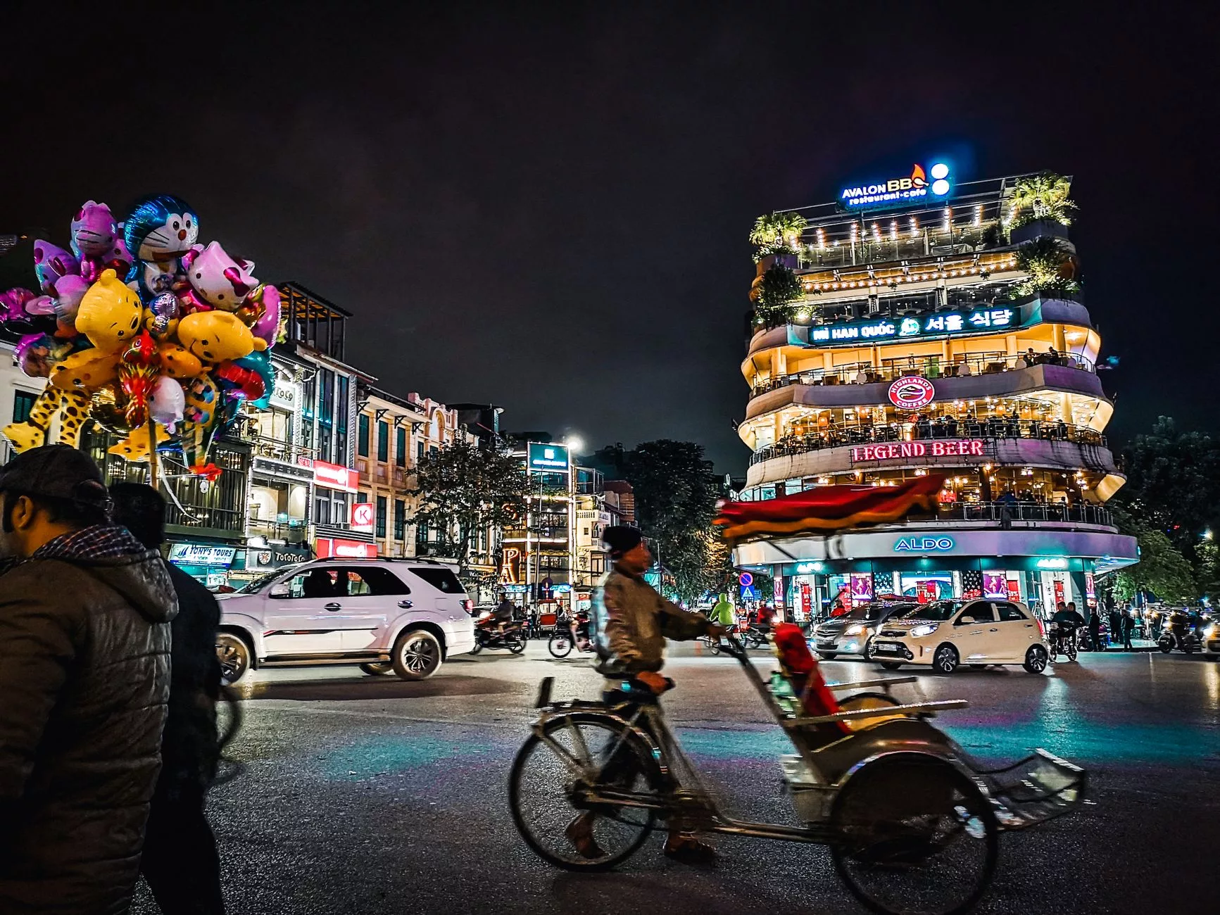 Sofitel Legend Metropole Hanoi dış görünümü