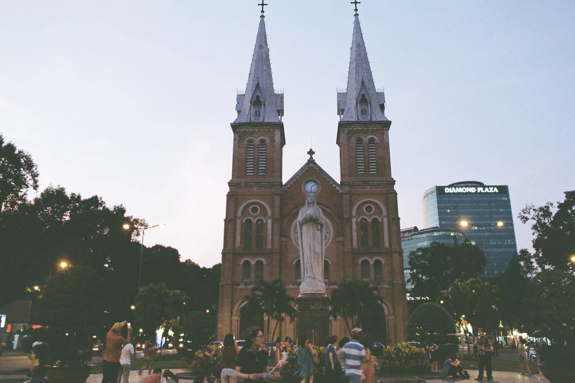 Ho Chi Minh Notre Dame Katedrali