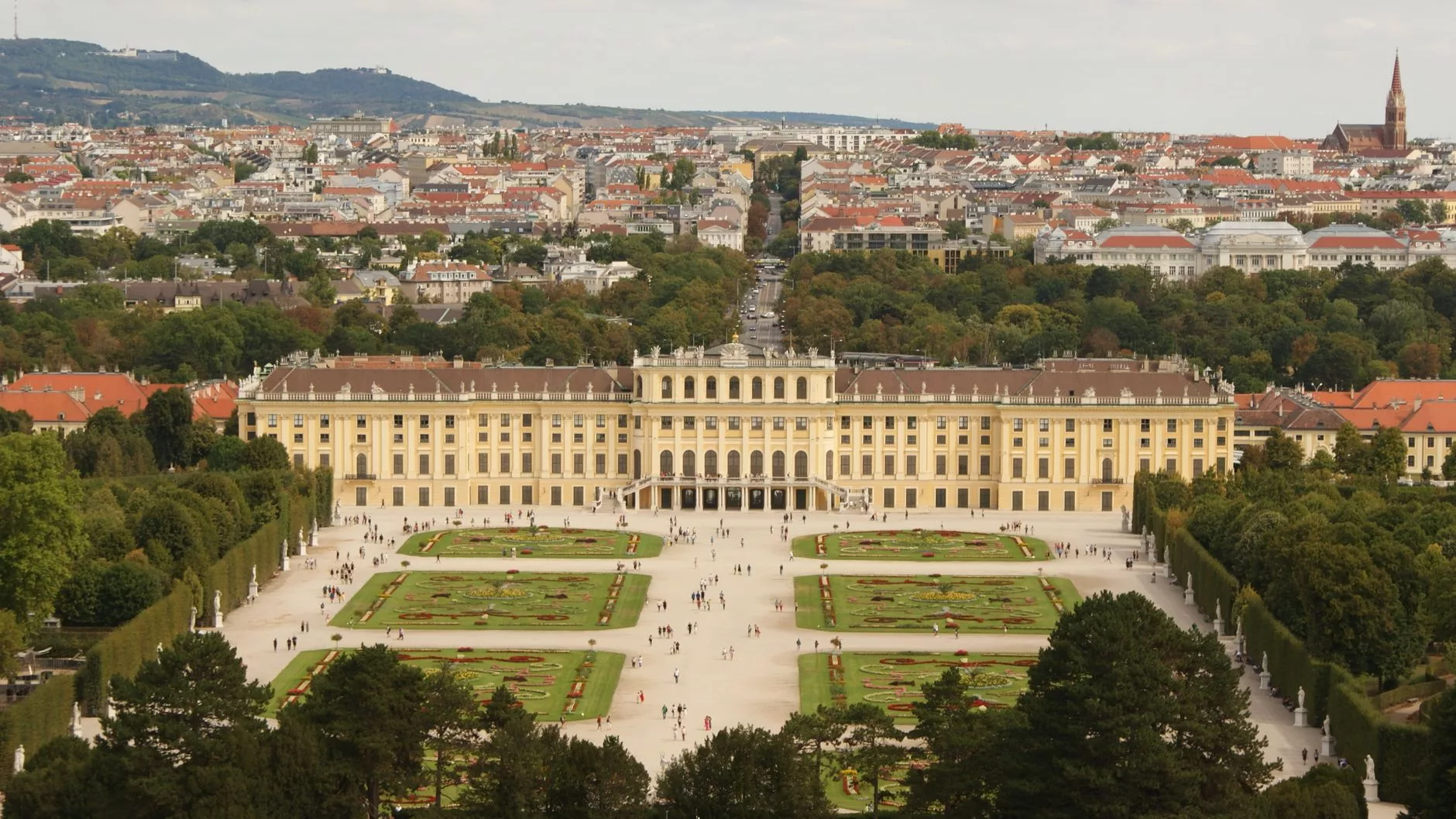 Schonbrunn Sarayı