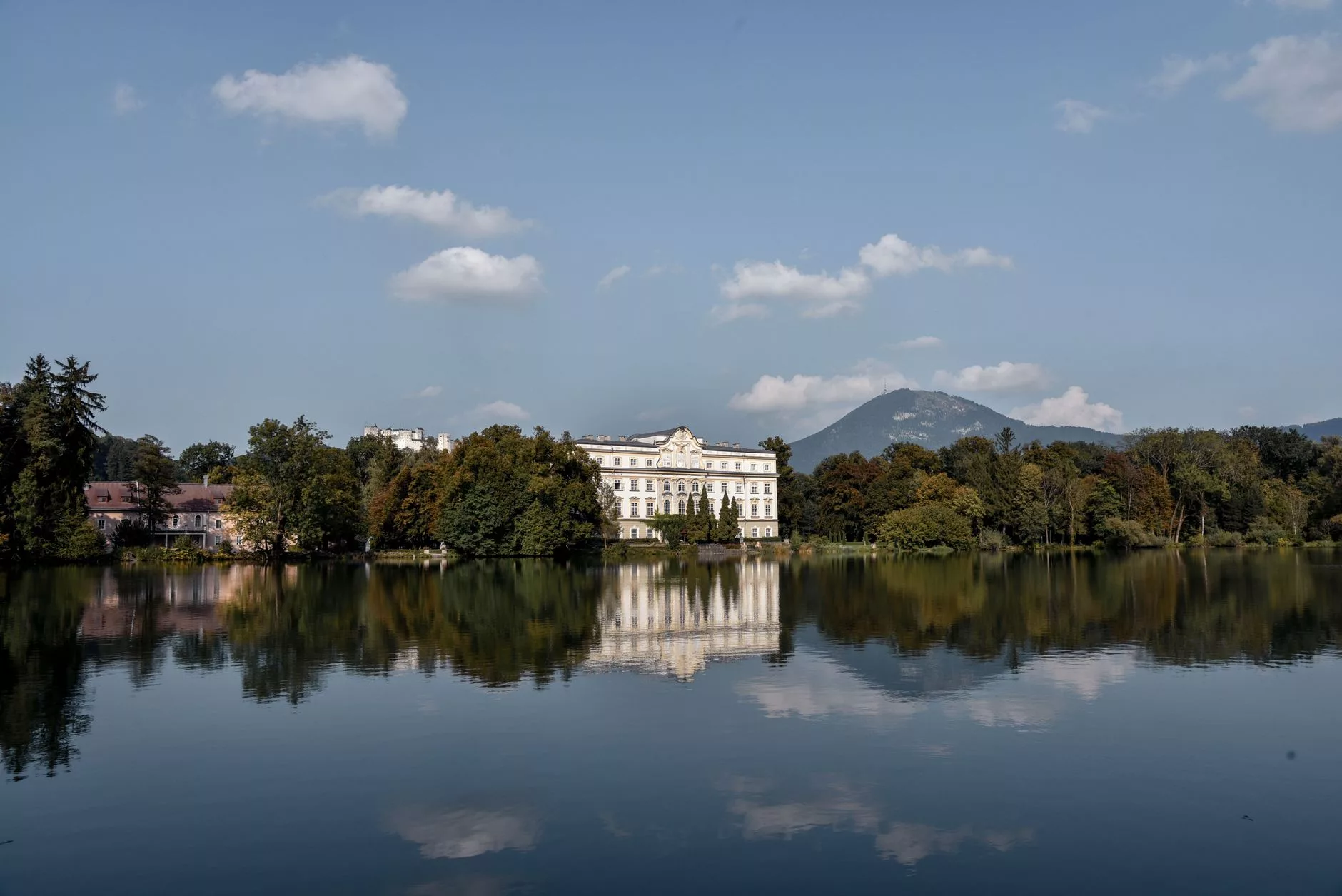 Salzburg Schloss Leopoldskron Lake View