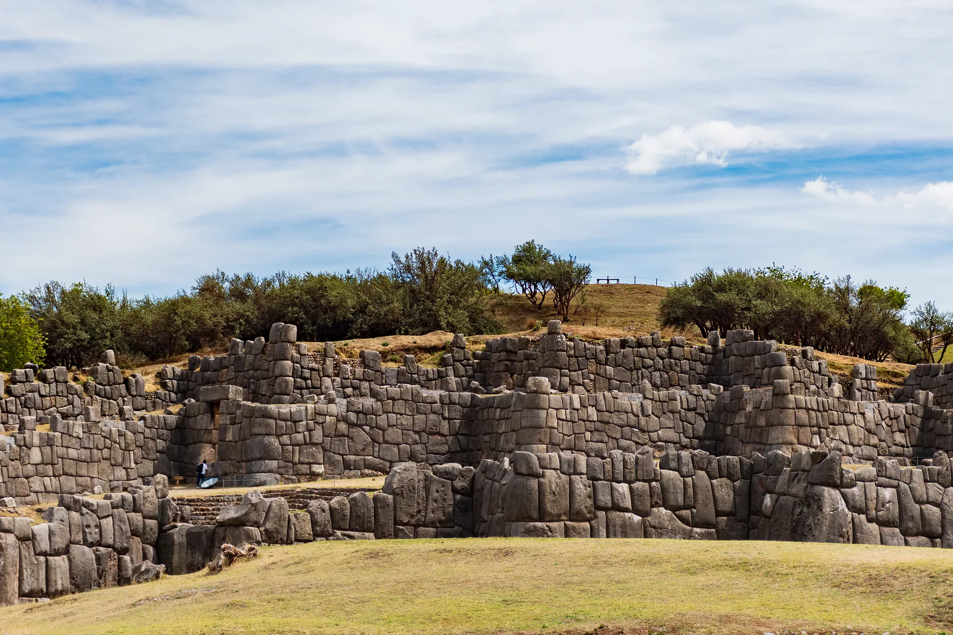 Cusco Sacsayhuamán surları