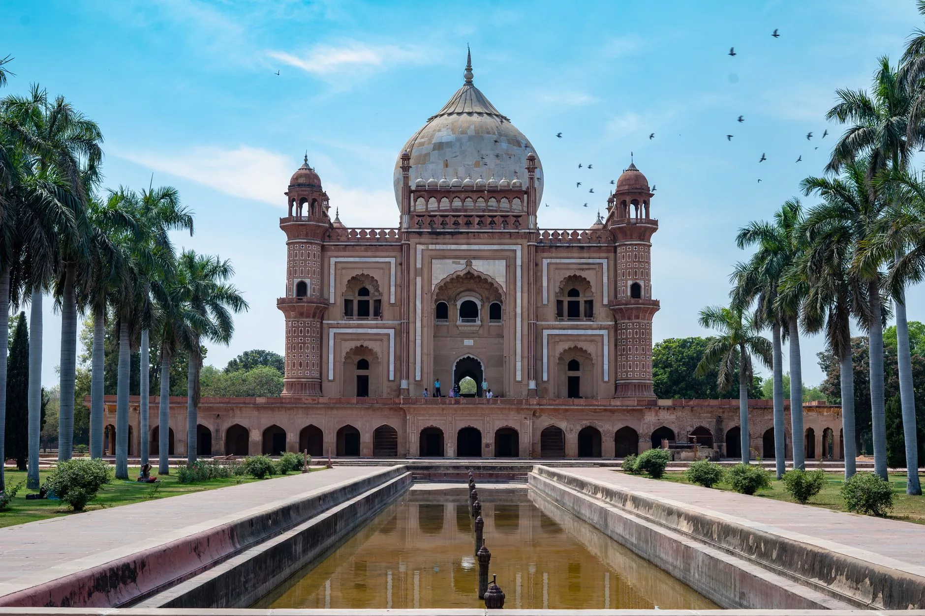 Delhi Safdarjung Turbesi