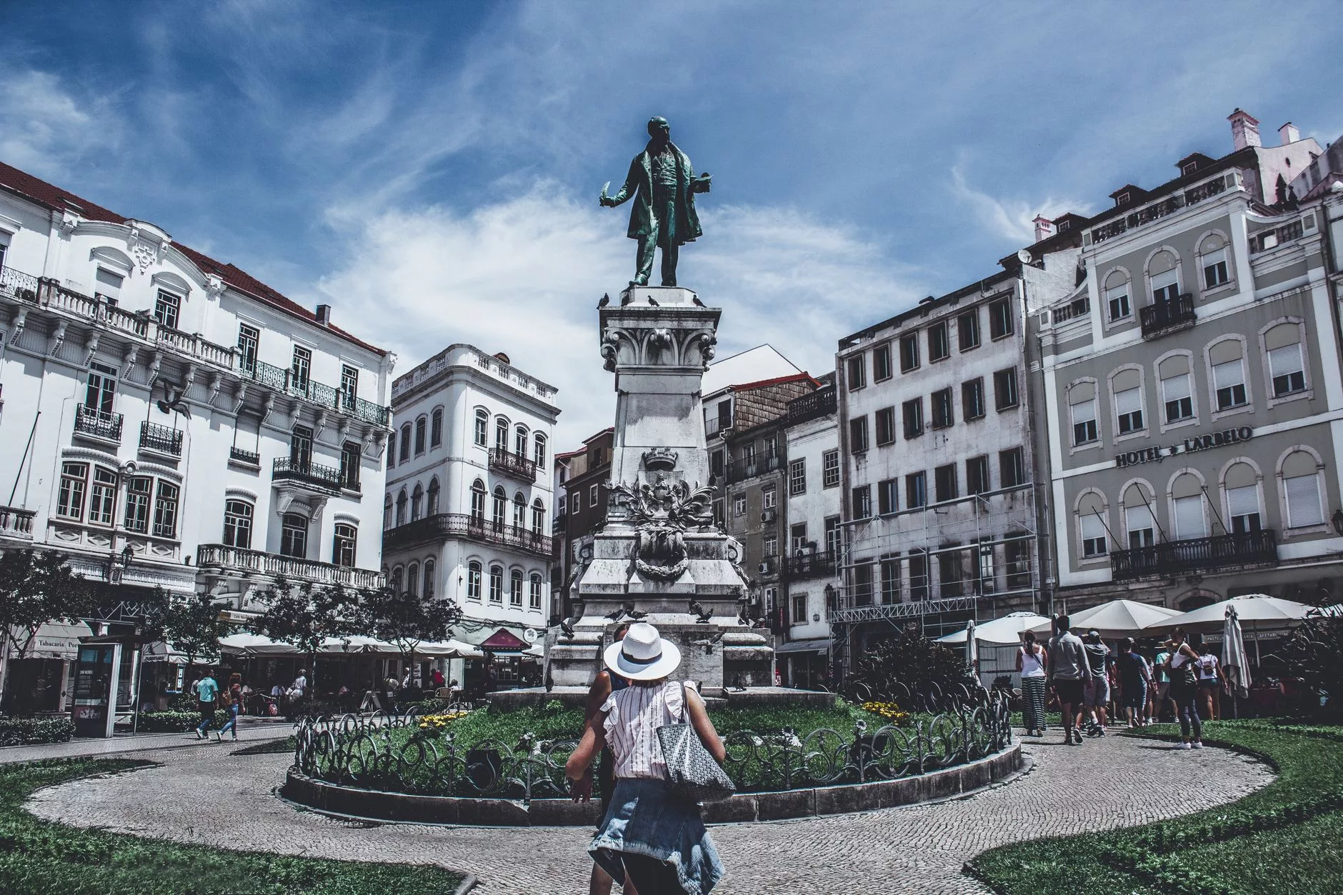 Porto + Tax Free kiosk