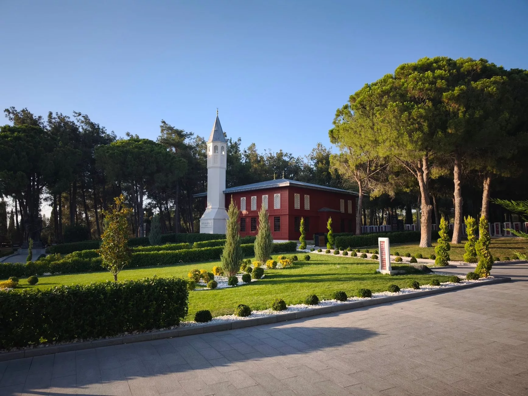 Kazablanka II. Hasan Camii sahil şeridi