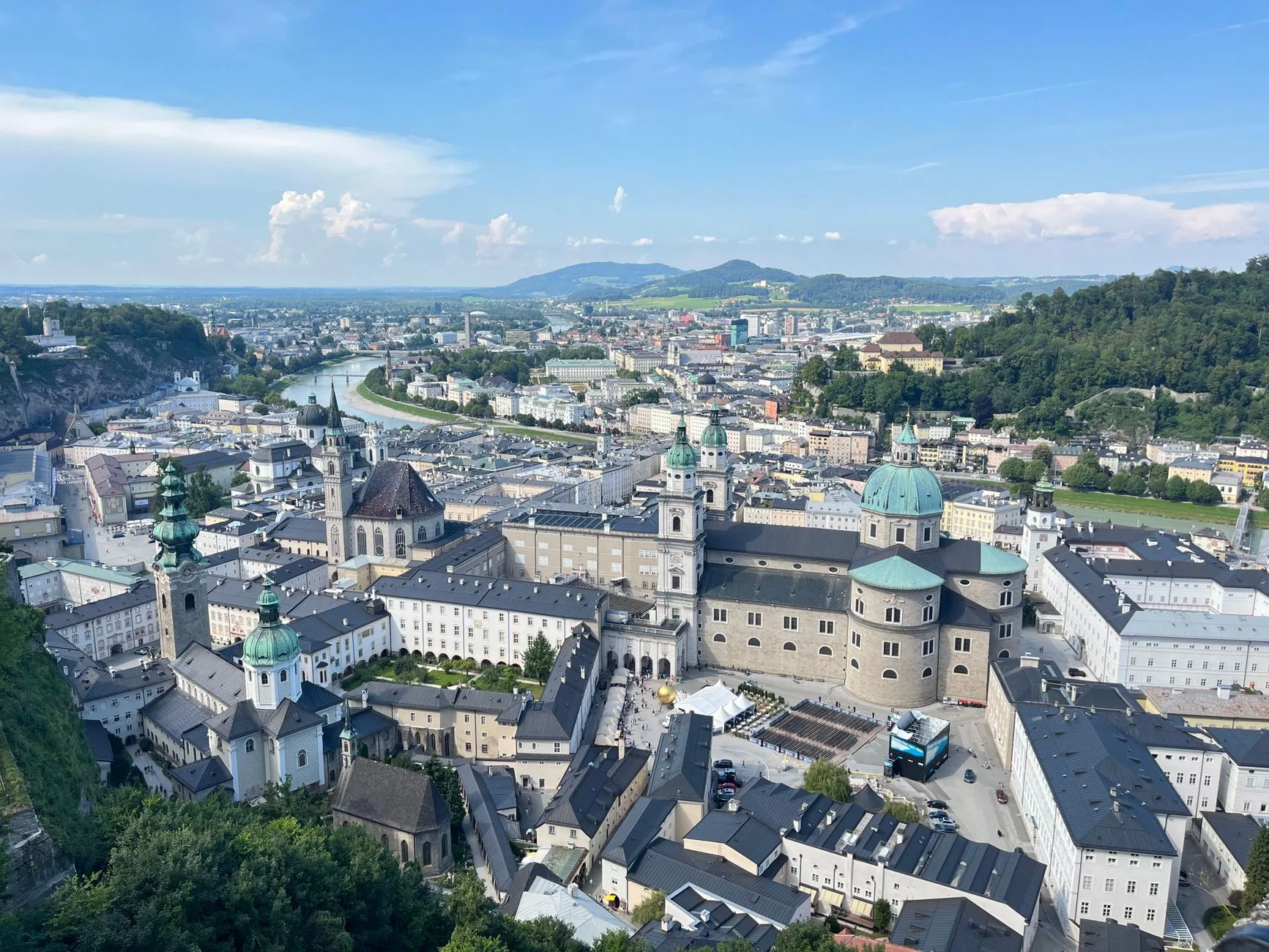Salzburg DomQuartier meydan