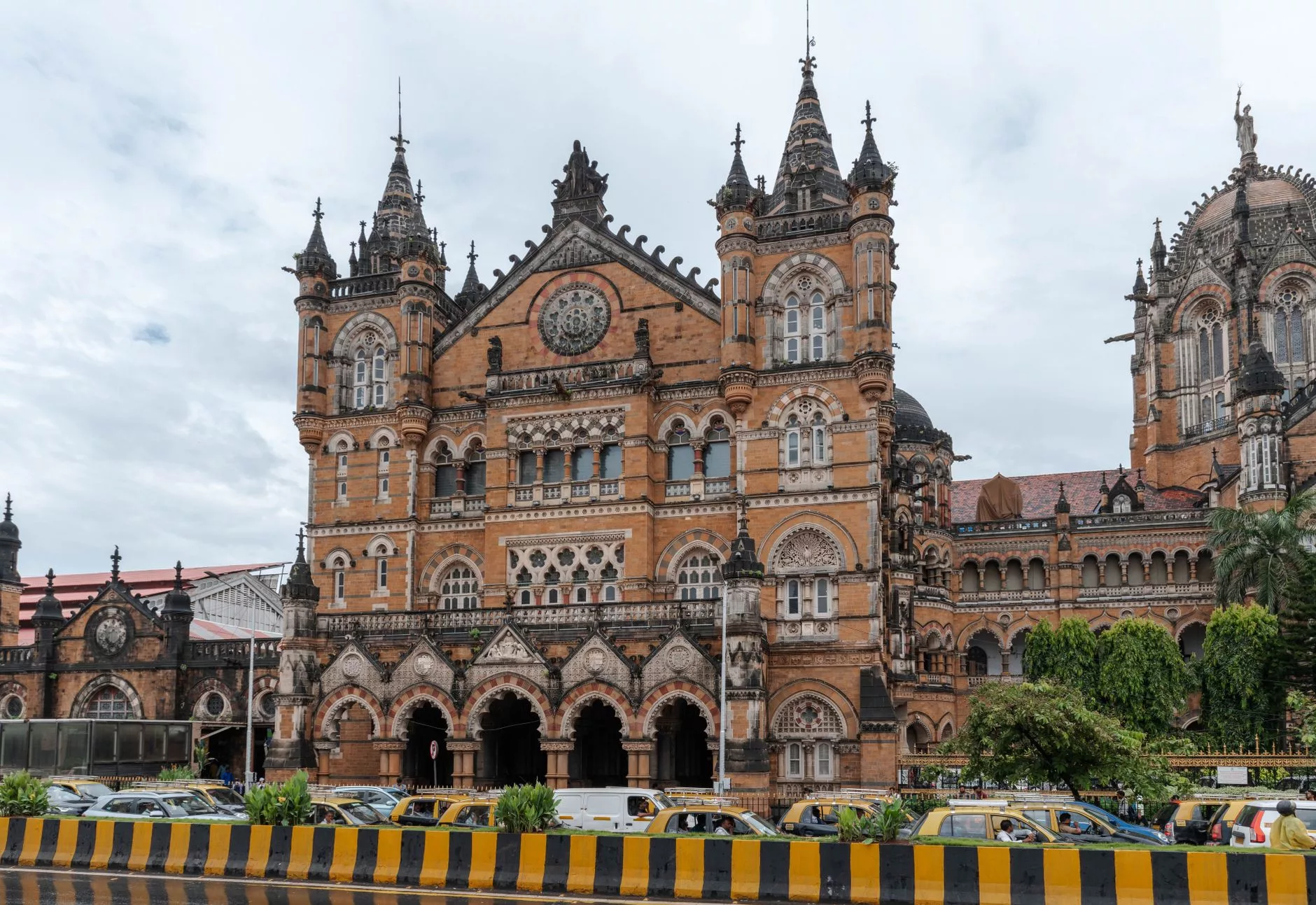 Mumbai Chhatrapati Shivaji Maharaj Vastu Sangrahalaya ana girişi