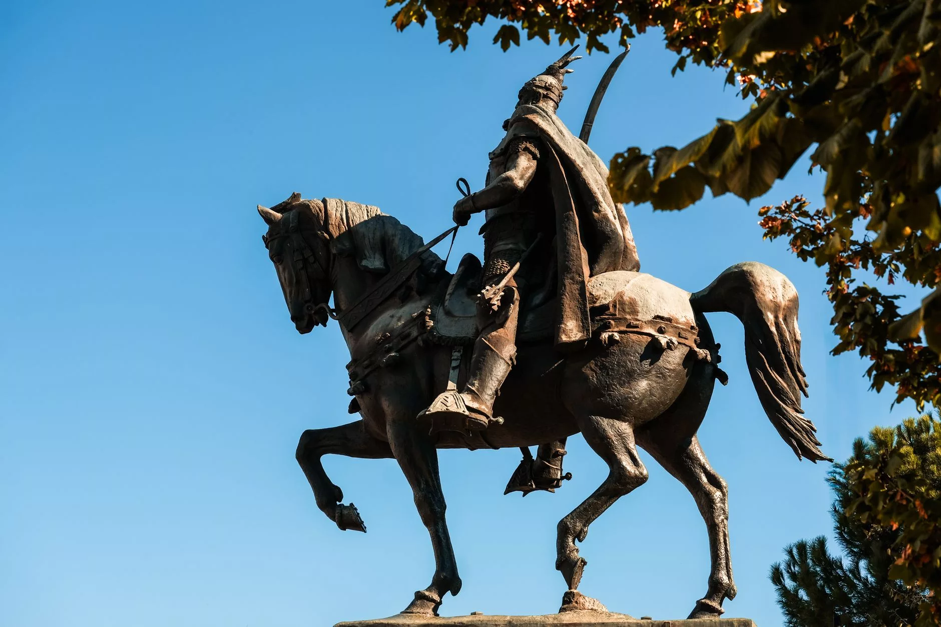 Tiran + Skanderbeg Meydanı