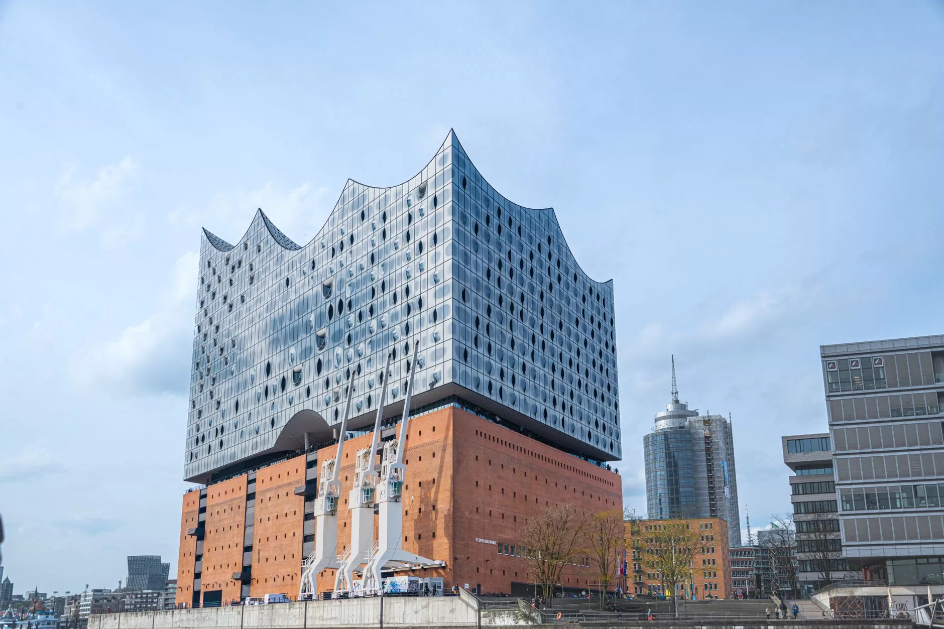 Hamburg Elbphilharmonie binasının dış görünümü