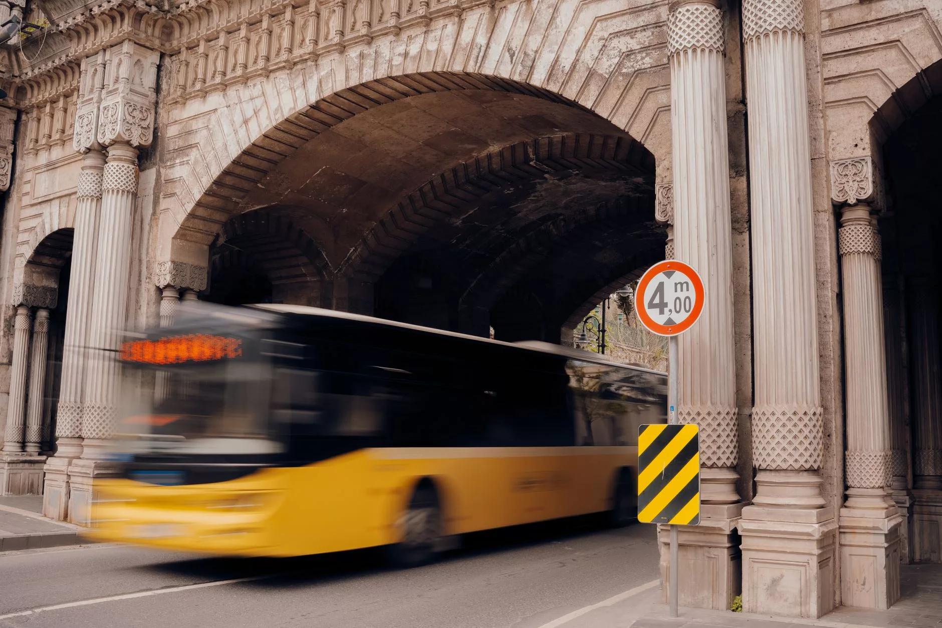 Barselona 4. Metro ve Otobüs Fiyatları
