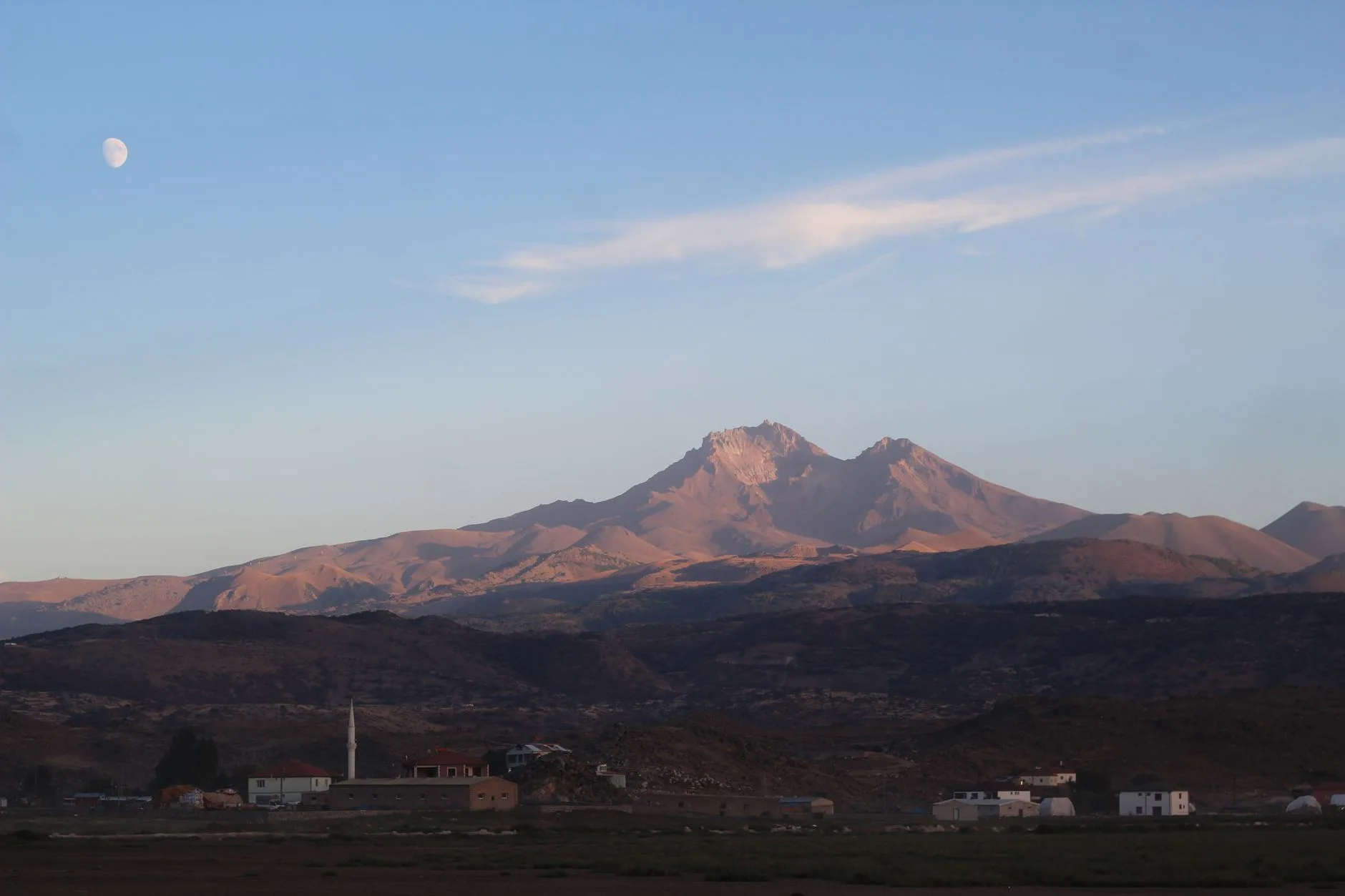 Tiran + Dajti Dağı