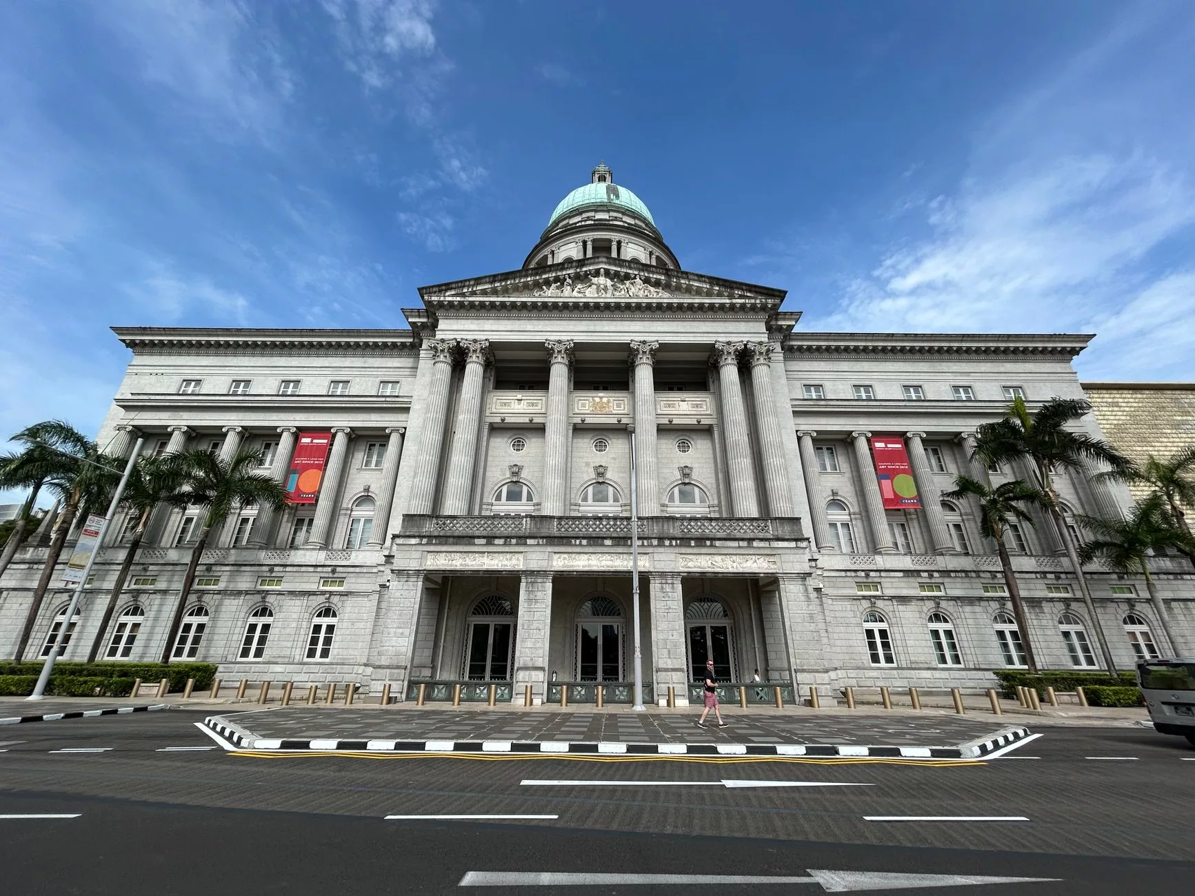 Singapur Sanat Müzesi avlusu ve tarihi mimarisi