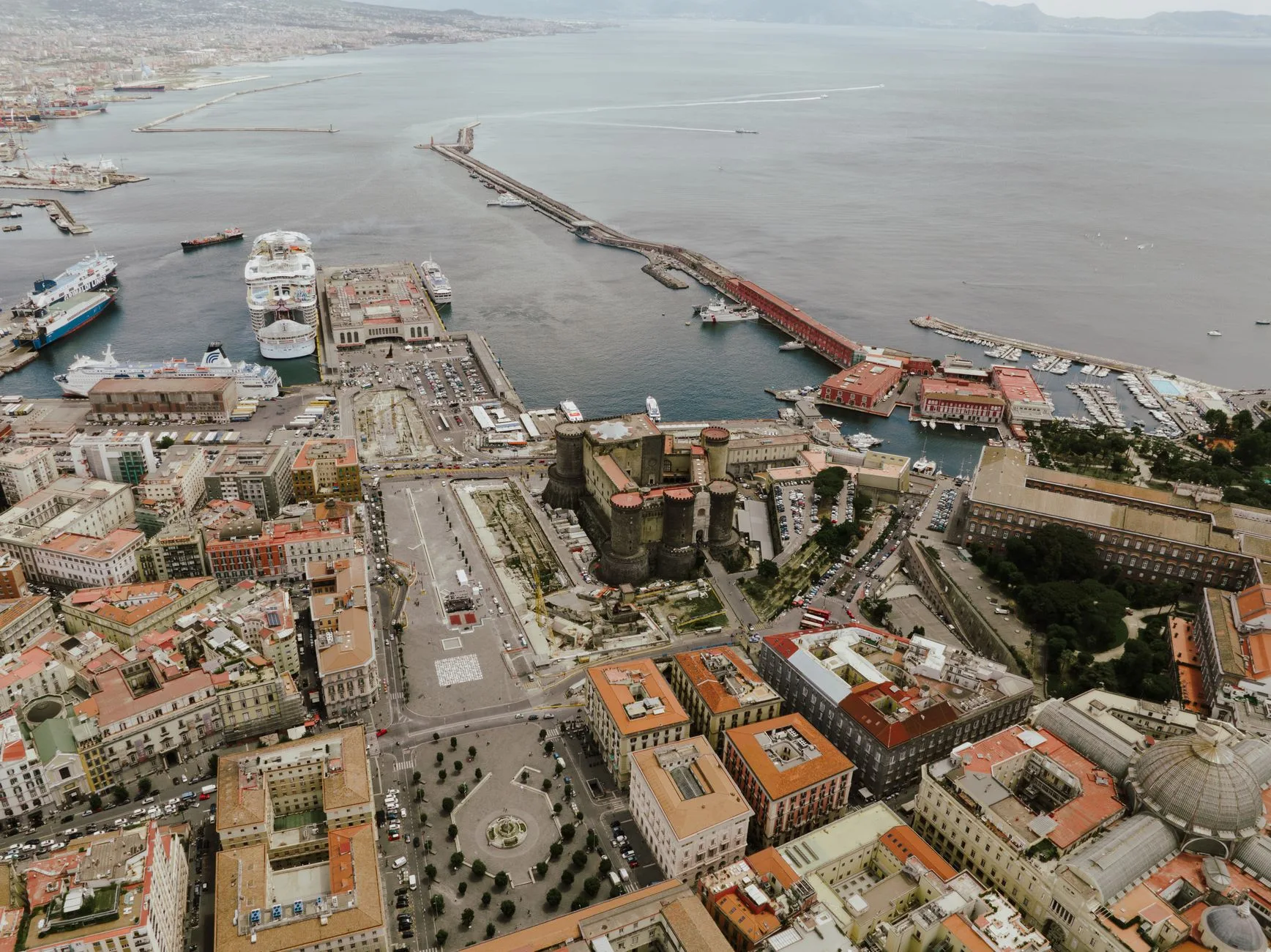 Napoli Castel Nuovo