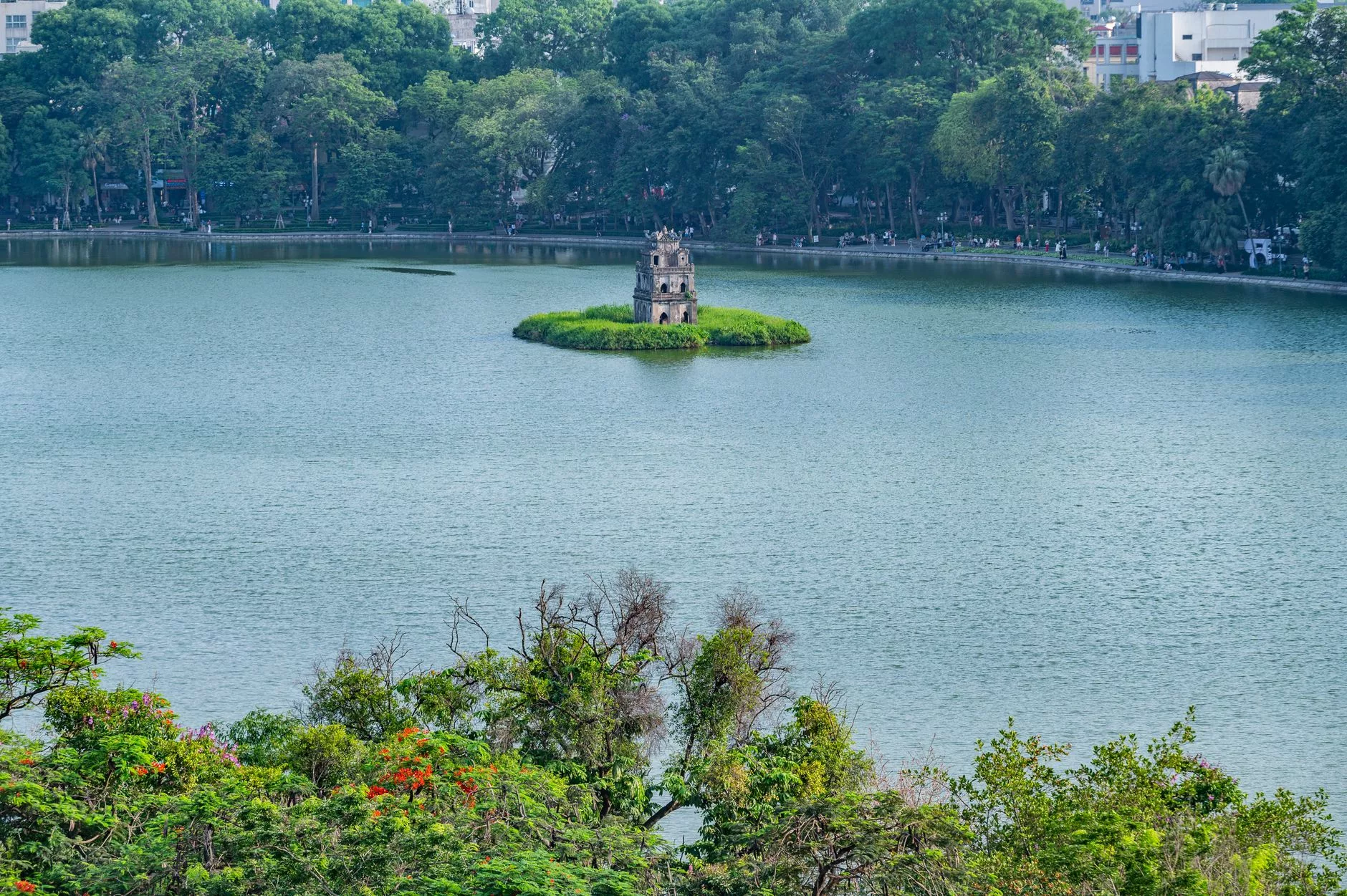Hoan Kiem Gölü