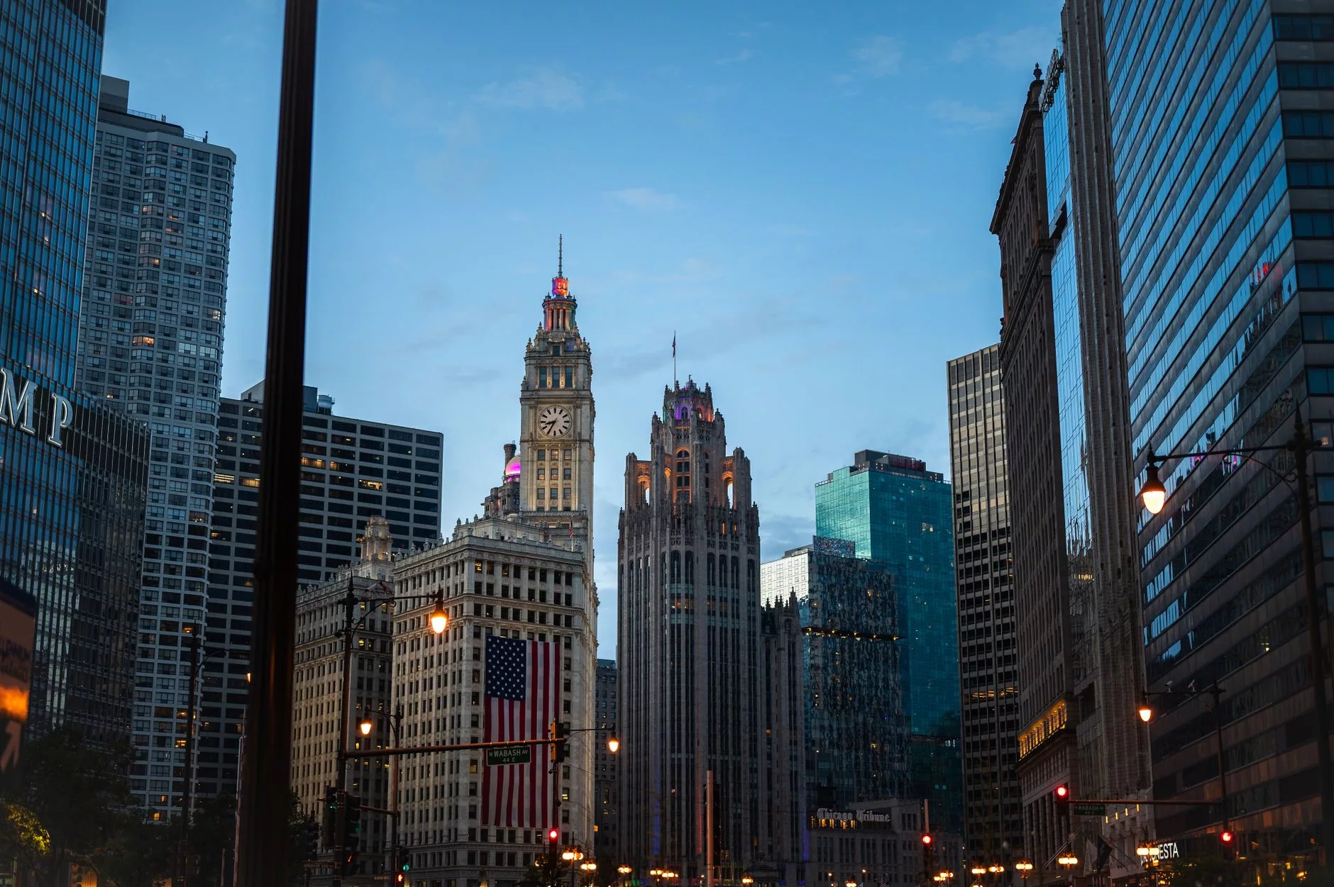 Şikago Michigan Avenue ve Wrigley Binası görünümü