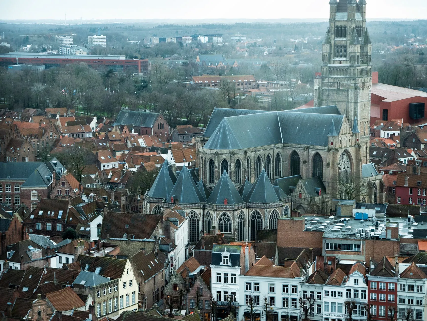 Brugge Onze-Lieve-Vrouwekerk kulesi